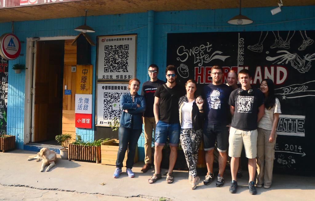 Luoyang Heartland International Youth Hostel Екстериор снимка