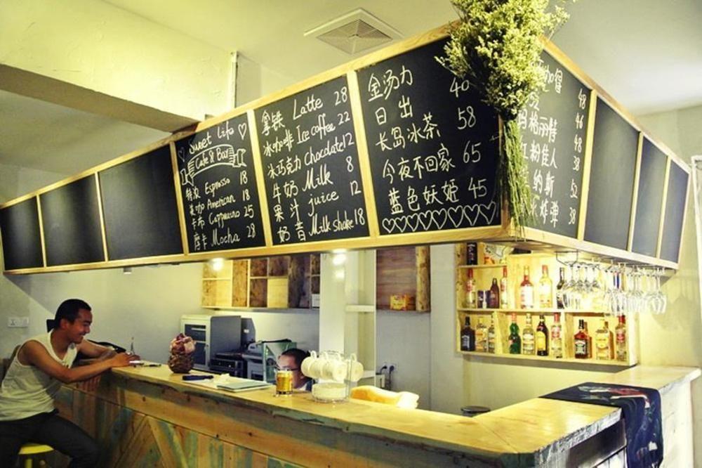 Luoyang Heartland International Youth Hostel Екстериор снимка