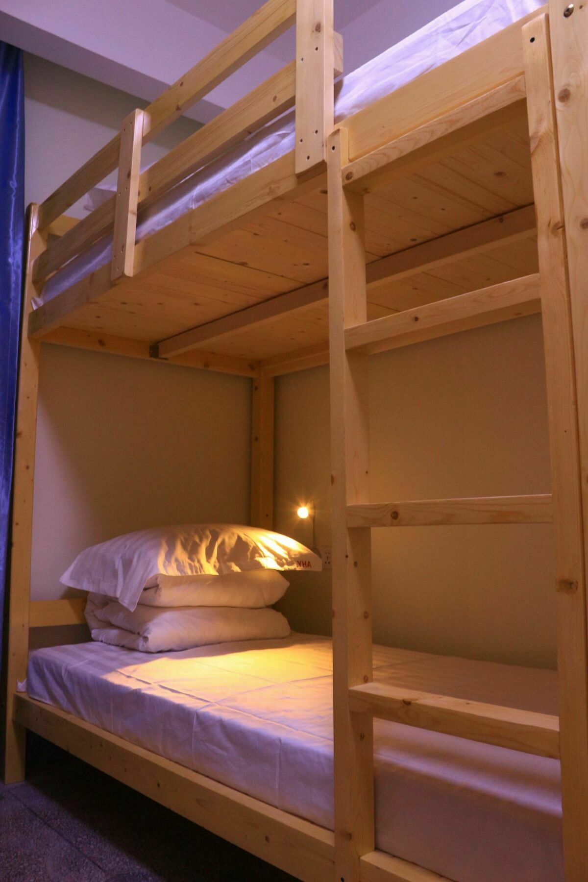 Luoyang Heartland International Youth Hostel Екстериор снимка