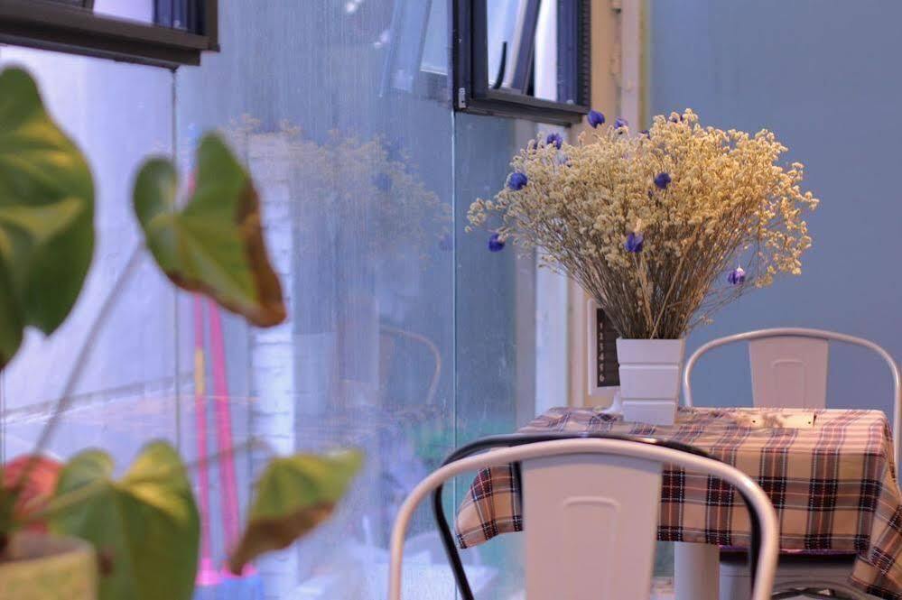 Luoyang Heartland International Youth Hostel Екстериор снимка